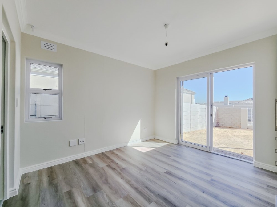 To Let 3 Bedroom Property for Rent in Pinehurst Western Cape